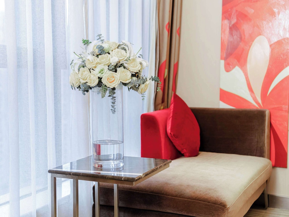 Premier King Room - Photo 4