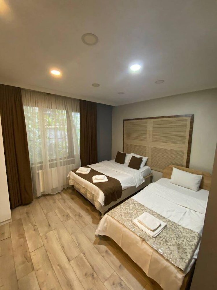 Exclusive Apartment photo 3