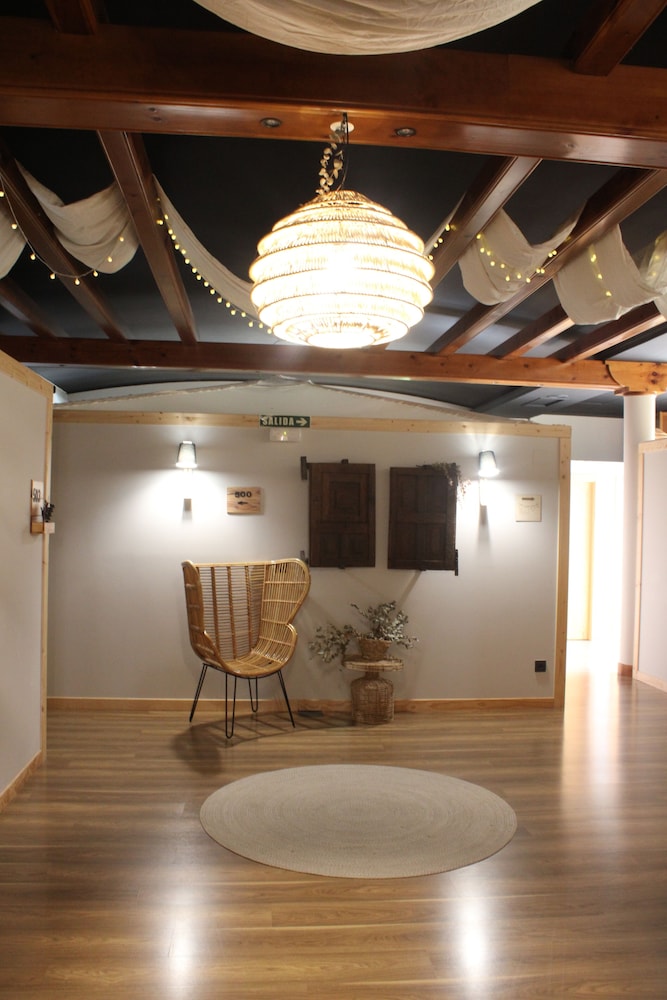 Basic Room, Mixed Dorm (1 bed in a severa persons shared room) photo 2