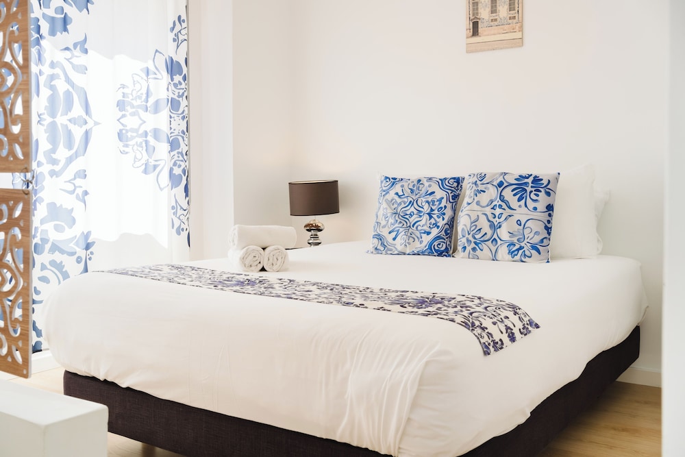 Executive Quadruple Room, 1 Double Bed with Sofa bed, Non Smoking, Terrace