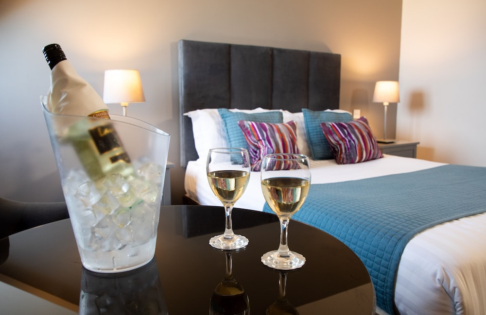 Standard Triple Room photo 2