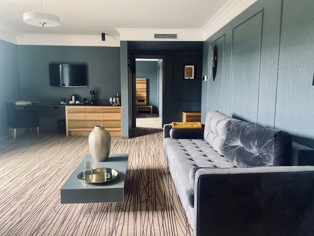 Luxury Apartment