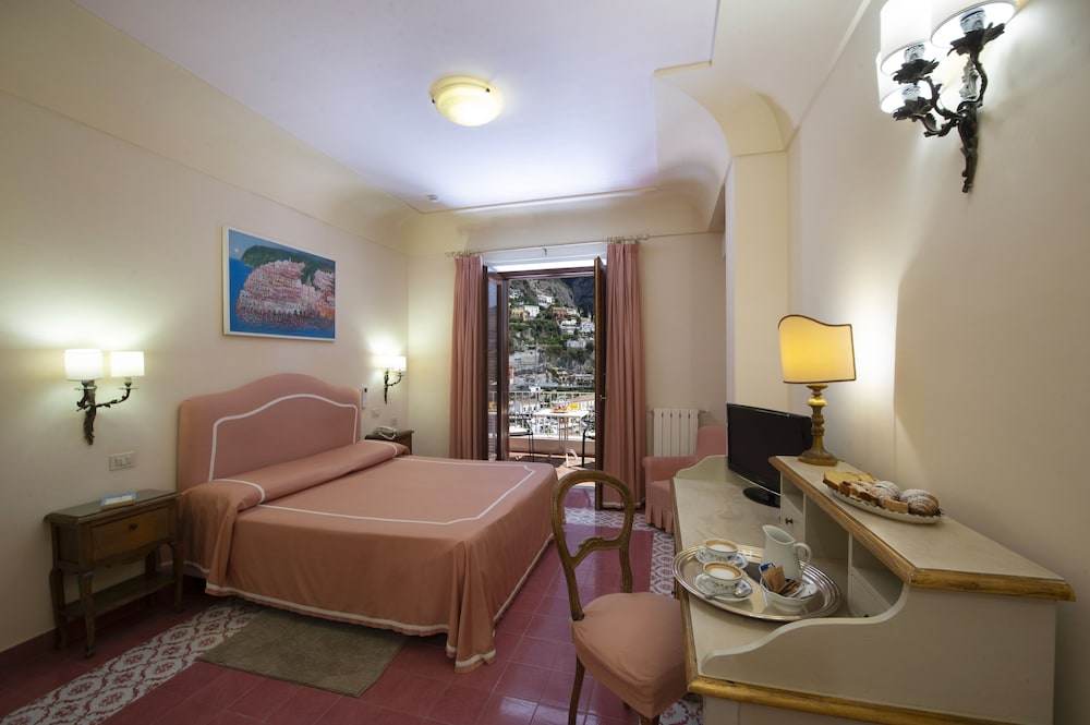 Superior Double Room, Terrace, Sea View - Photo 4
