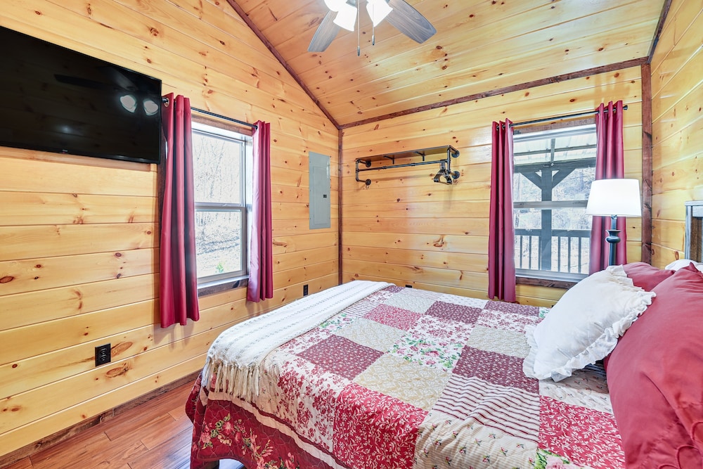 House (2 Bedrooms) photo 1