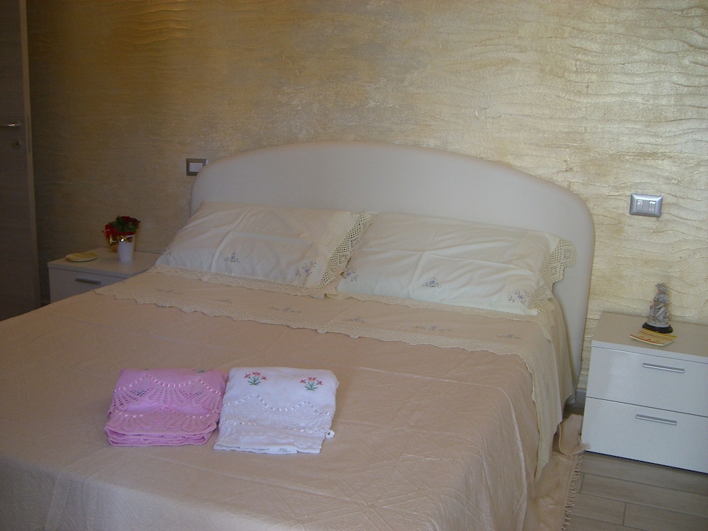 Habitación en Habitación de Invitados - S'olivariu Village Affittacamere - Junior Suite Terrace, Foto 12