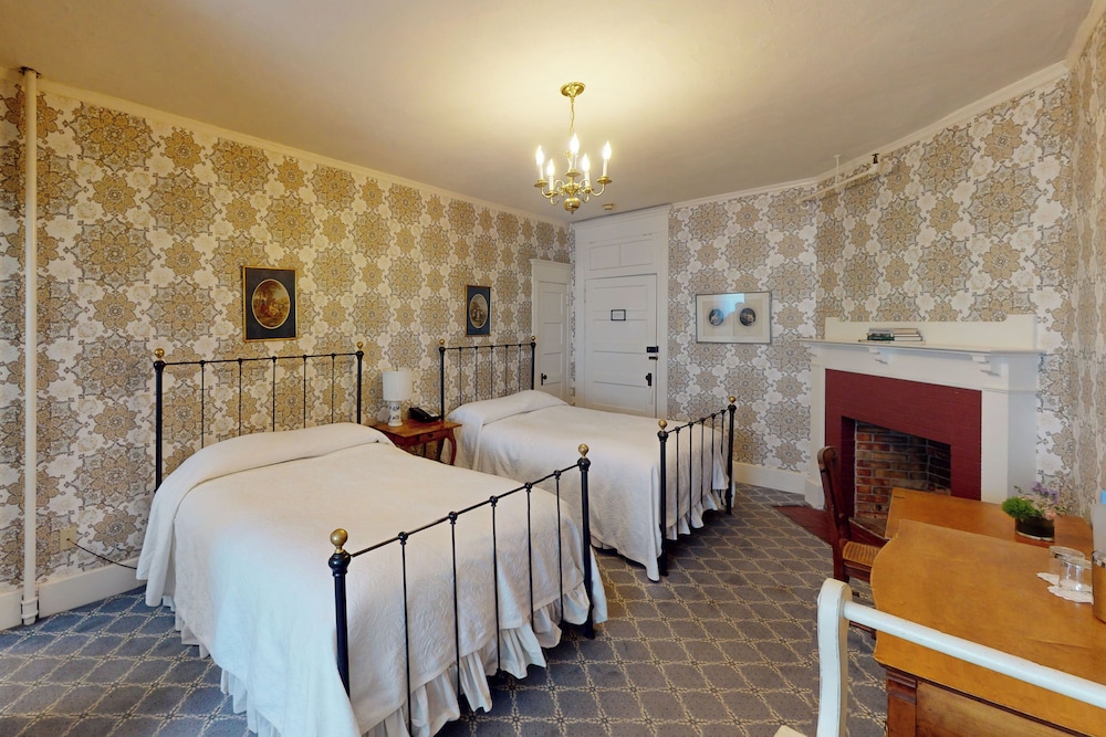 Double Room (Main Inn Two) photo 1
