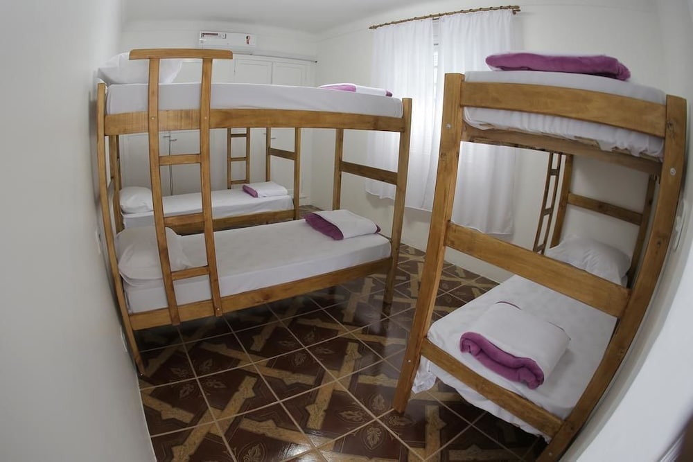 Shared Dormitory, Women only photo 1