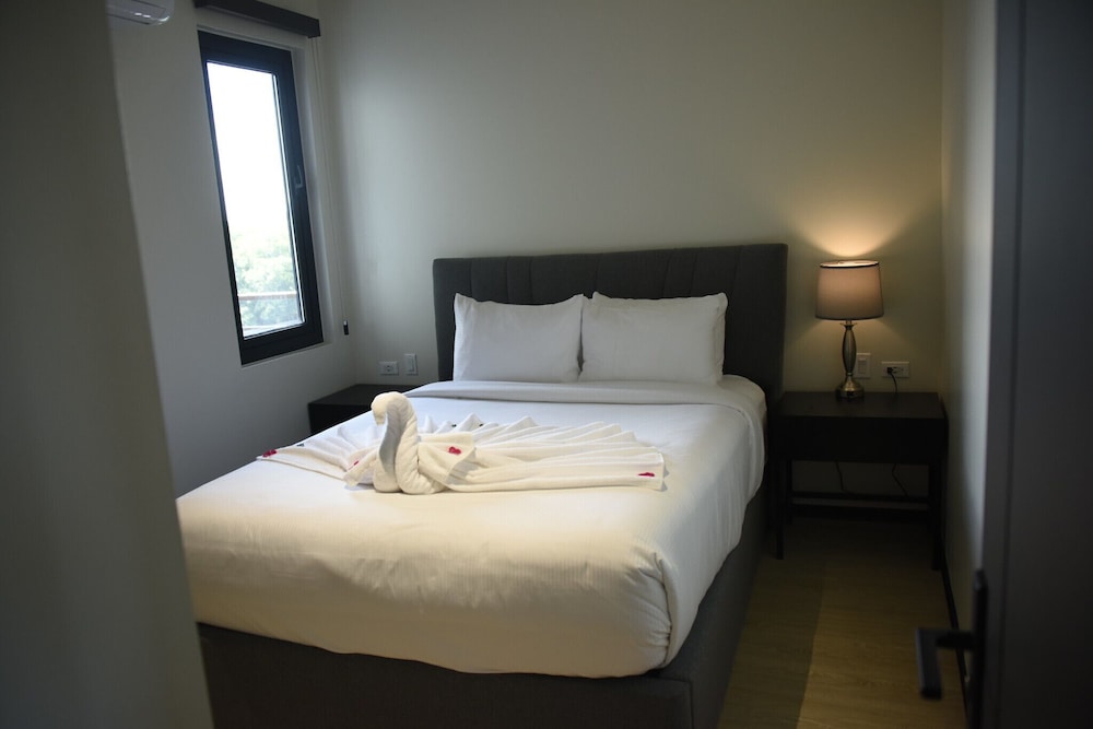 Superior 1 Bedroom Suite