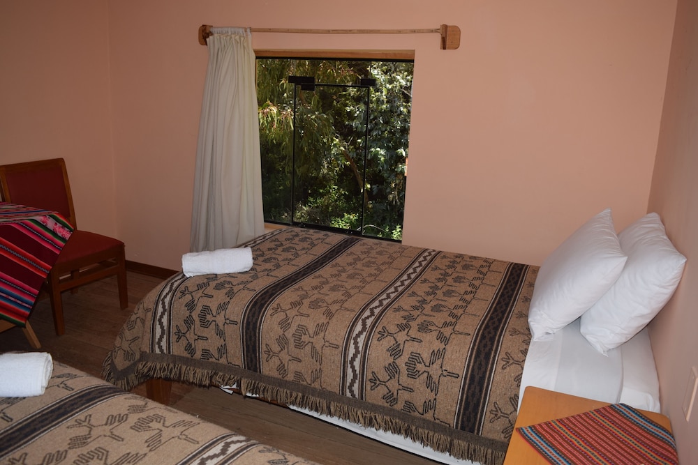 Standard Twin Room photo 2