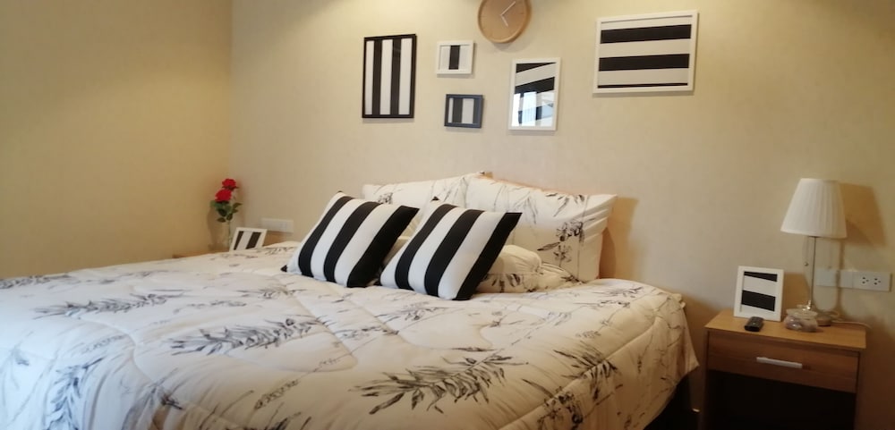 City Studio Suite, 1 Double Bed photo 1