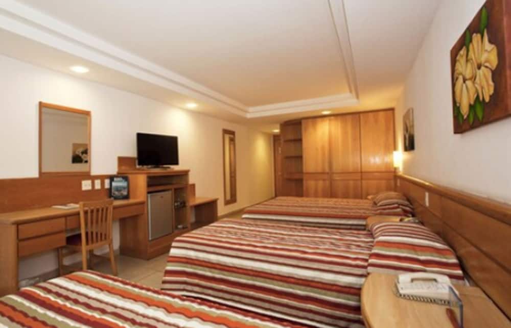 Standard Quadruple Room - Photo 1