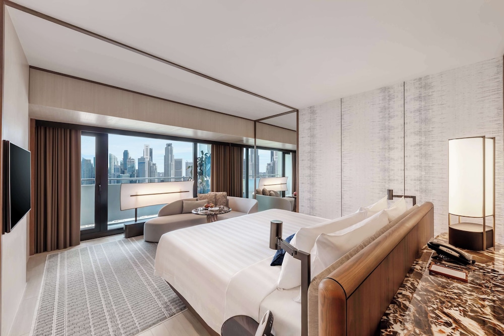 Executive Marina Bay