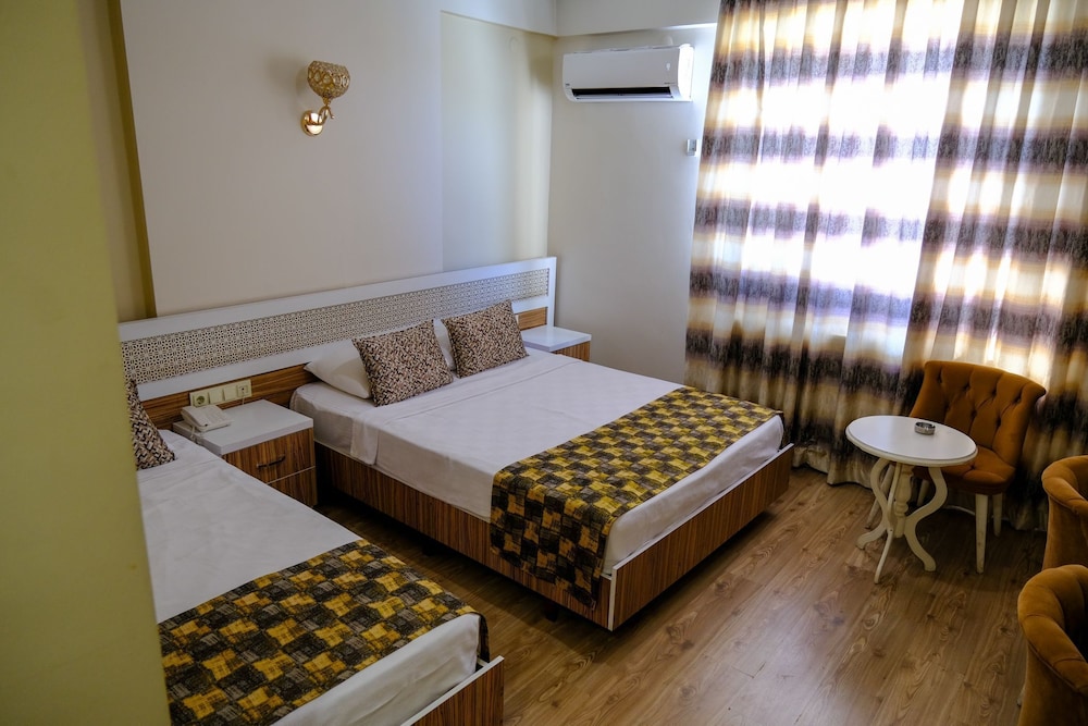 Grand Twin Room