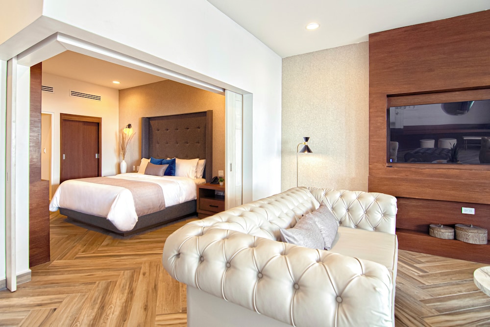 Luxury Studio Suite
