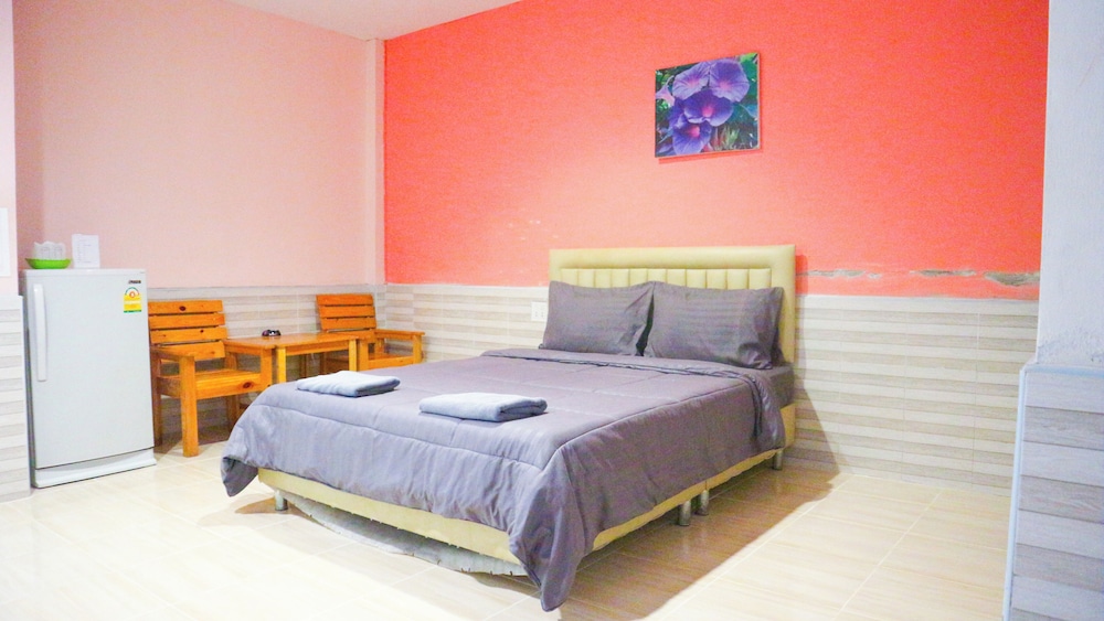 Deluxe Double Room - Photo 10
