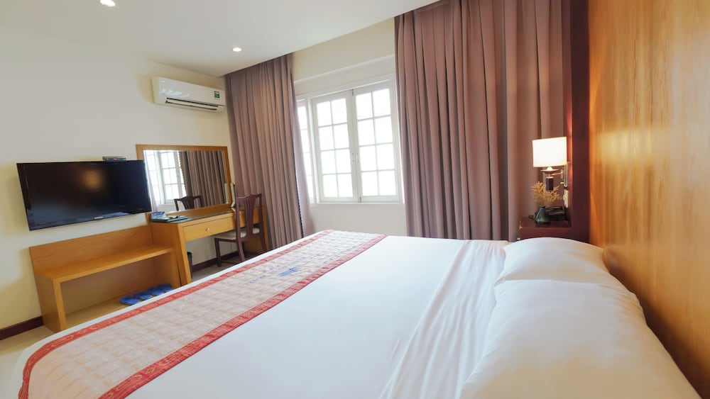 Deluxe Room - Photo 7