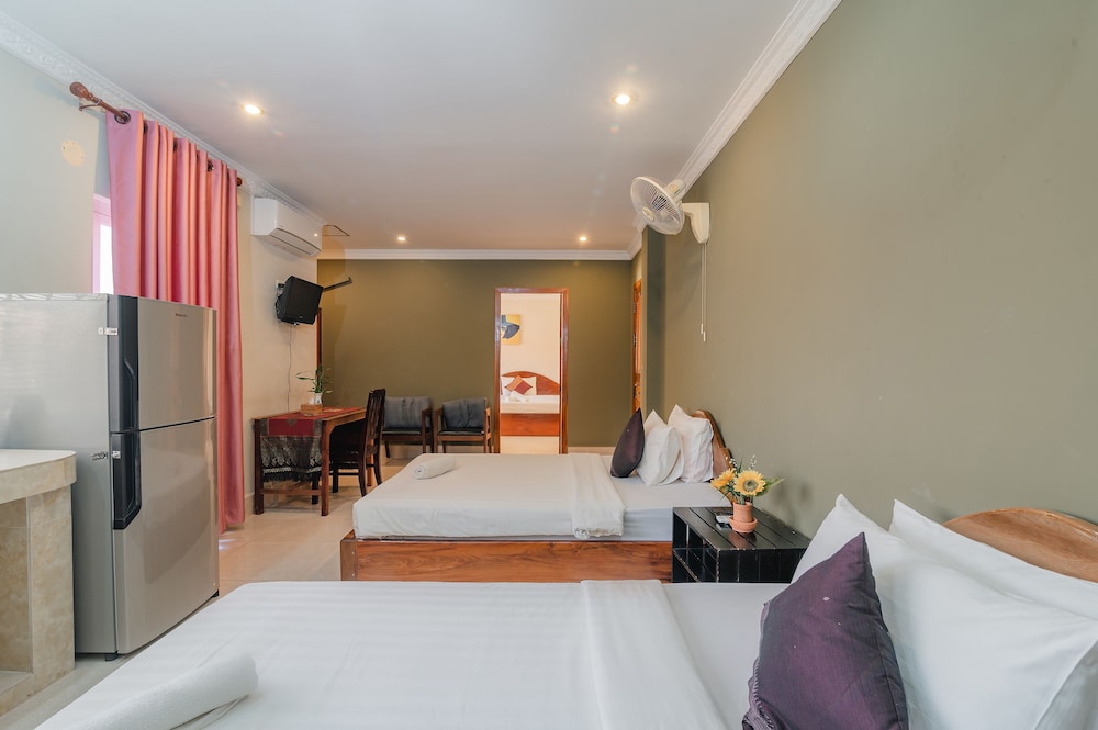 Deluxe Twin Room - Photo 2