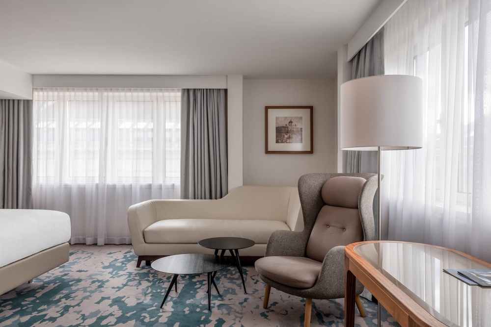Junior Suite, 2 Double Beds photo 1