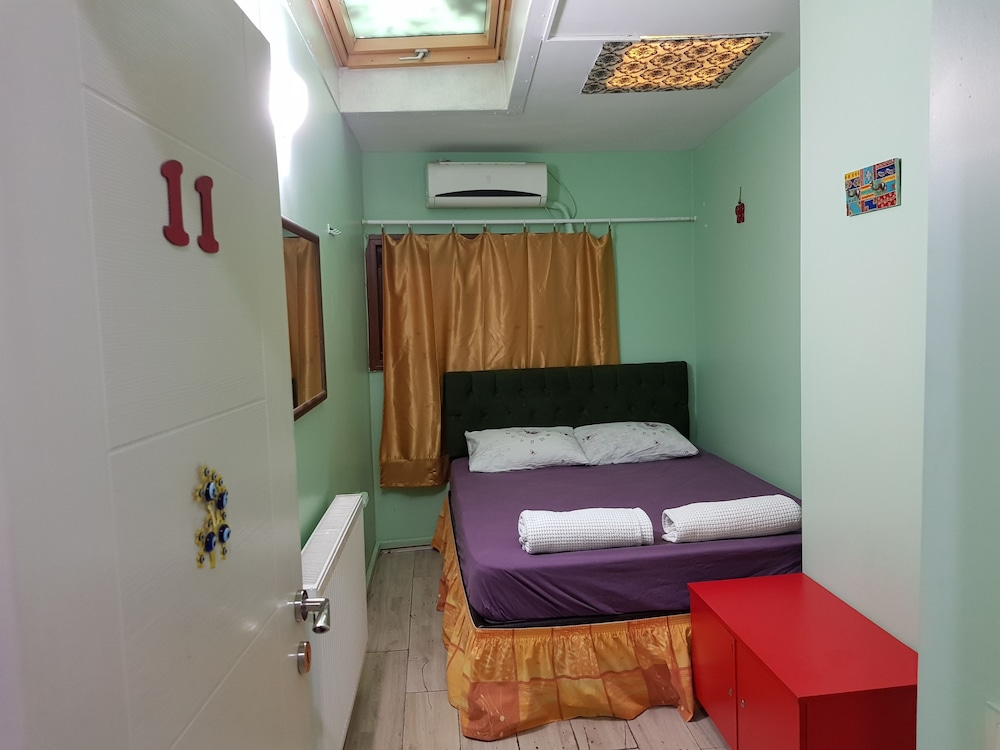 Standard Double Room photo 3