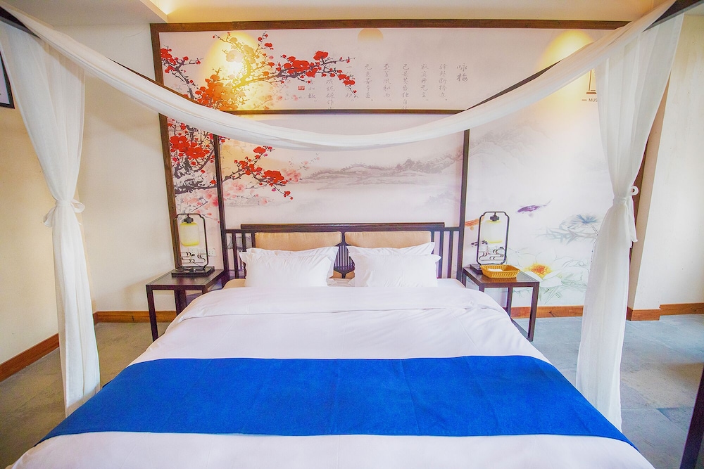 Signature Suite, Hot Spring photo 3