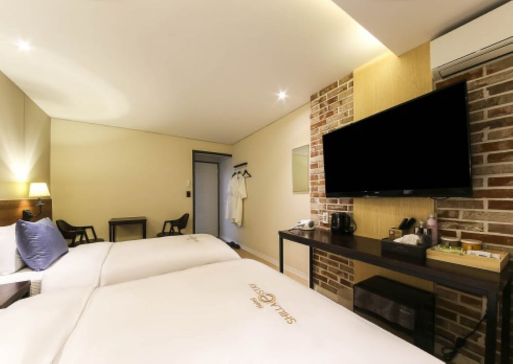 Business Twin Room (A) photo 3