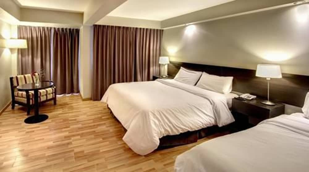 Superior Double Room, Lake View photo 2