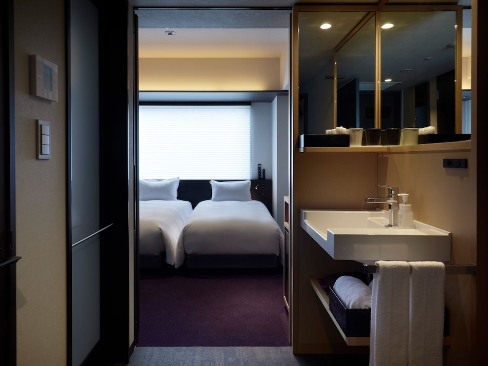 Superior Twin Room, Non Smoking (21 square meters) - Photo 6