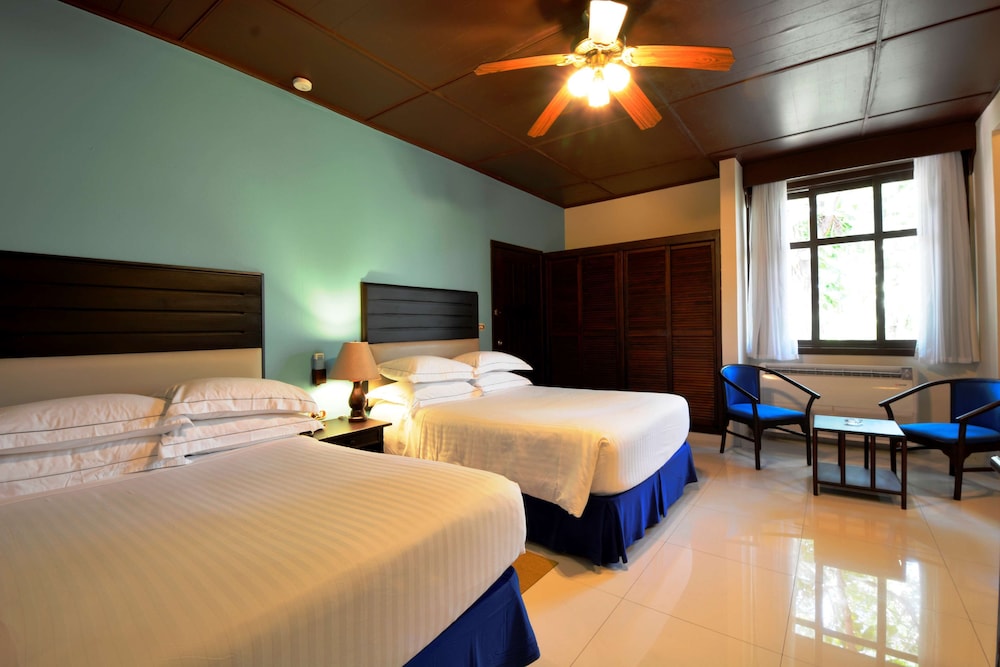 Bungalow, Oceanfront photo 1