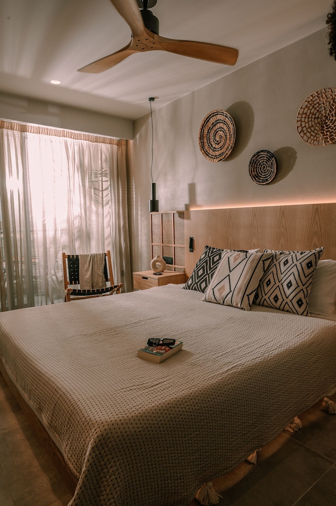 Double Room, Partial Sea View