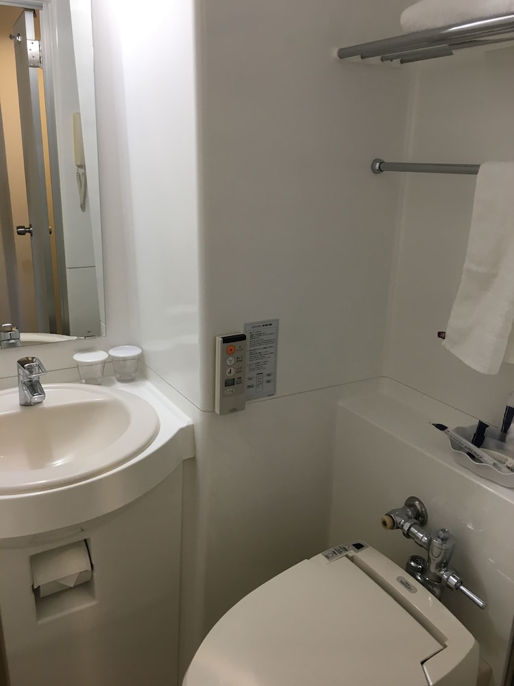 (1 135cm Bed) 14sqm Semi Double Room, Non-Smoking - Photo 10