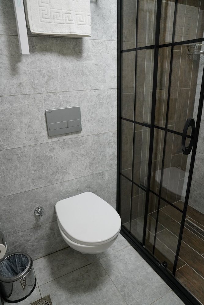 Family Suite, 2 Bedrooms, Accessible, City View photo 3