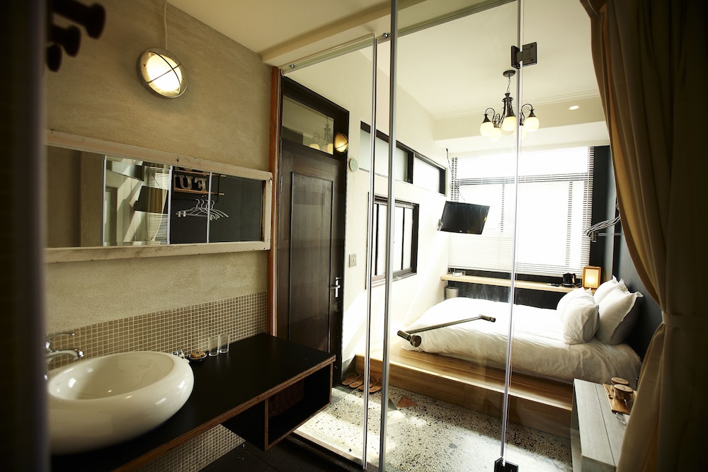Signature Double Room, 1 Double Bed, Non Smoking