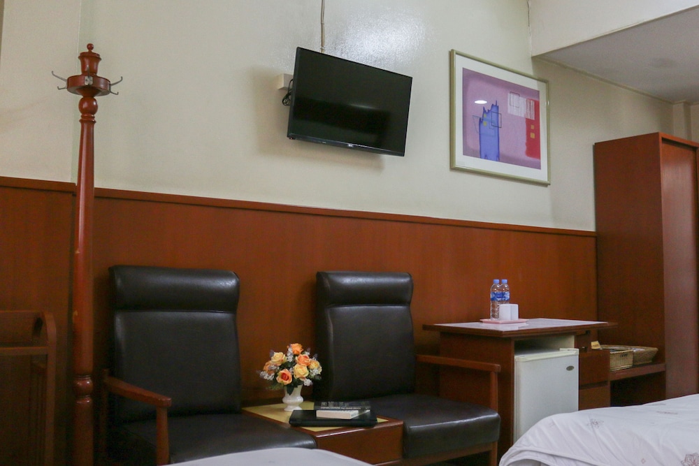 Superior Twin Room photo 3