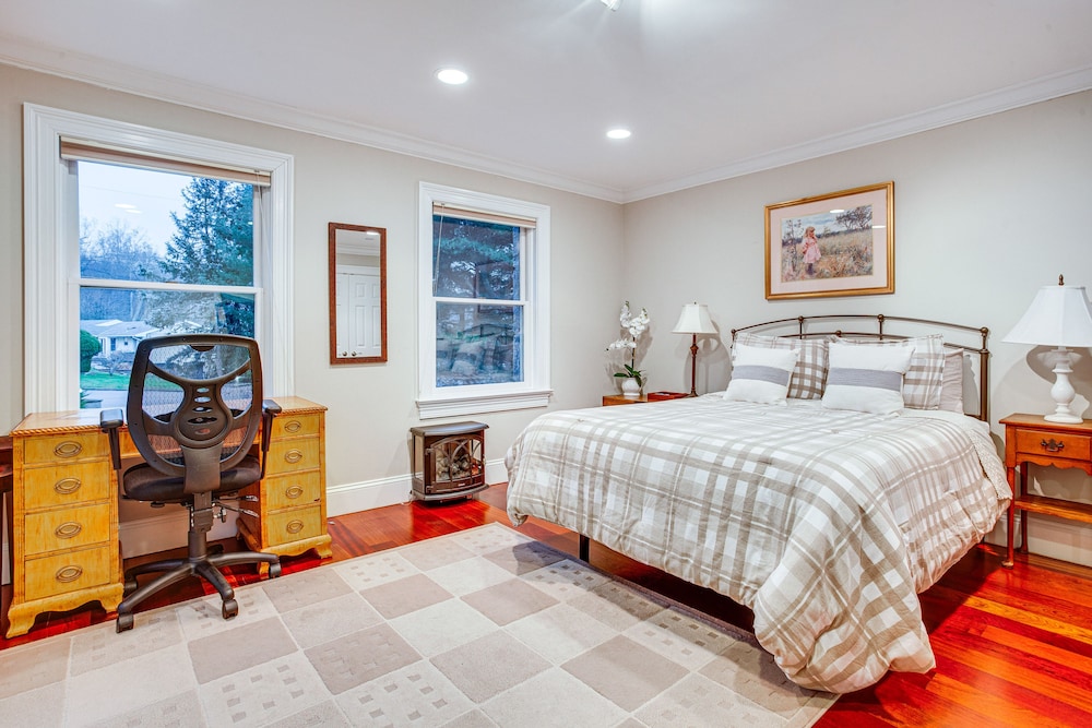 House (4 Bedrooms) photo 1