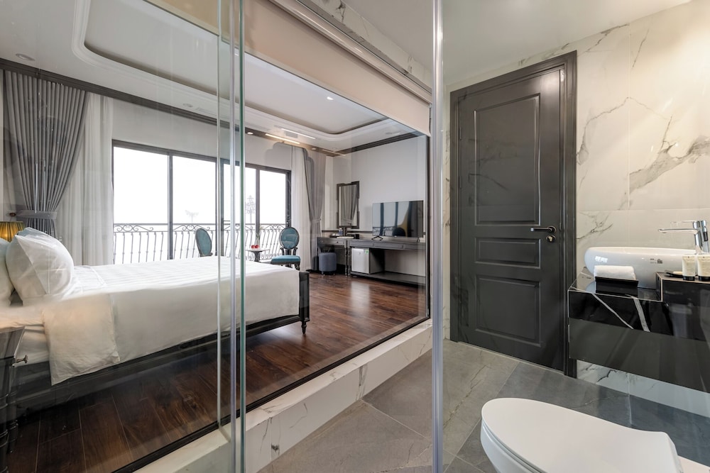 Premier Room, City View