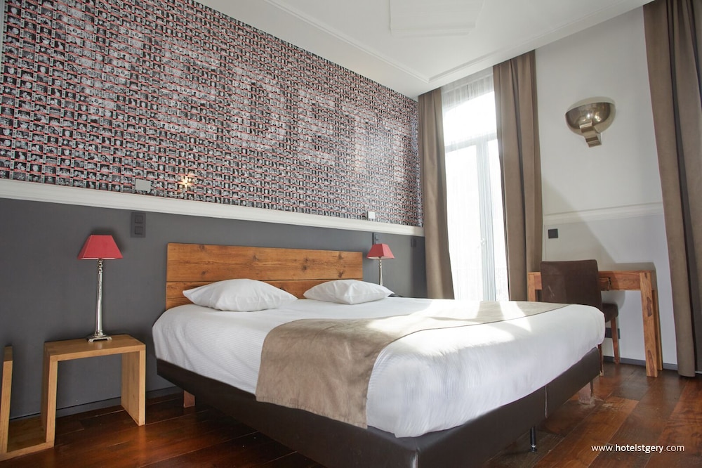 Grand Double Room - Photo 16