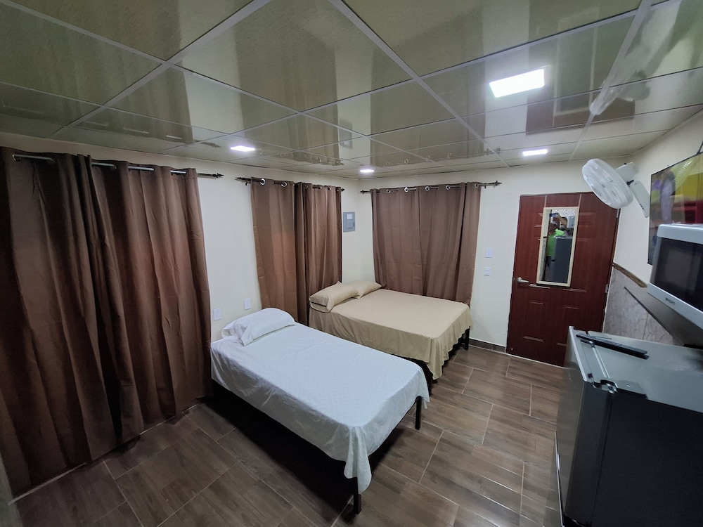 Standard Double Room photo 3