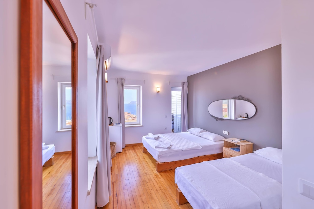 Triple Room - Photo 4