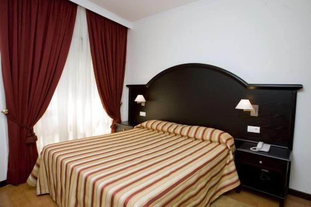 Dreibettzimmer