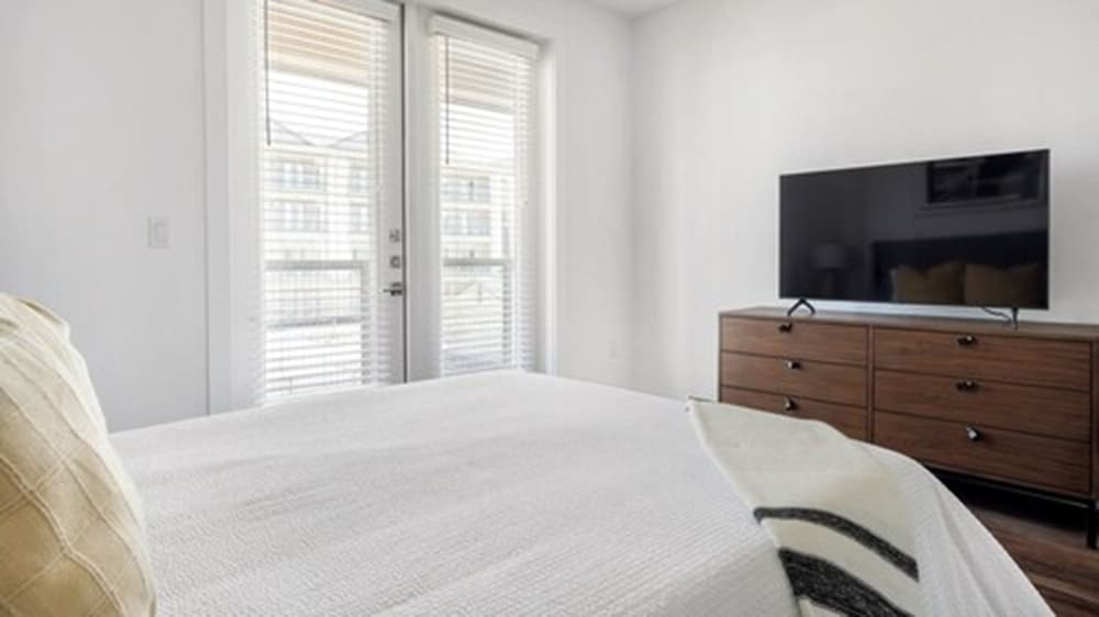 Basic Apartment photo 3
