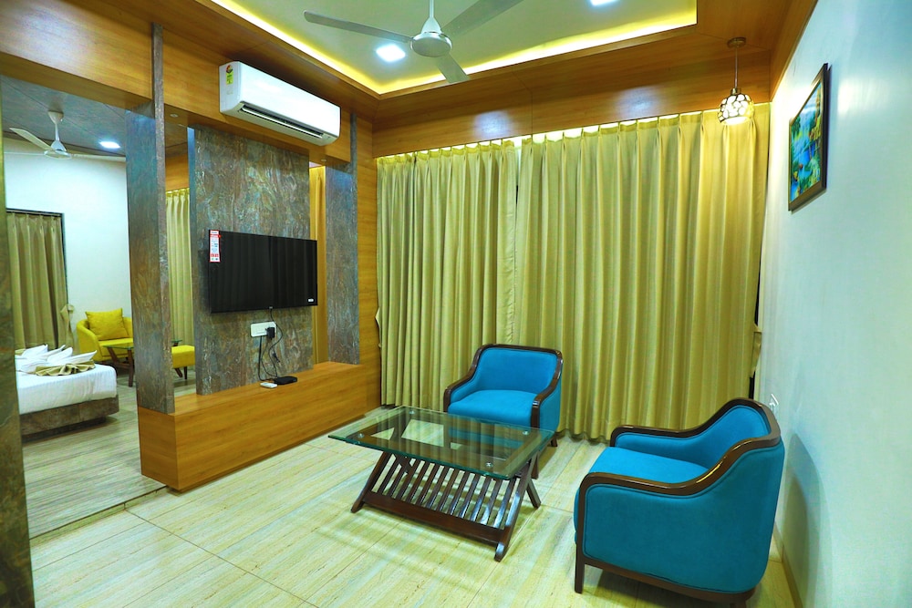 Sea View Suite Room - Photo 4