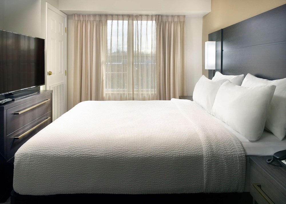 Room, 1 Queen Bed, Accessible photo 3