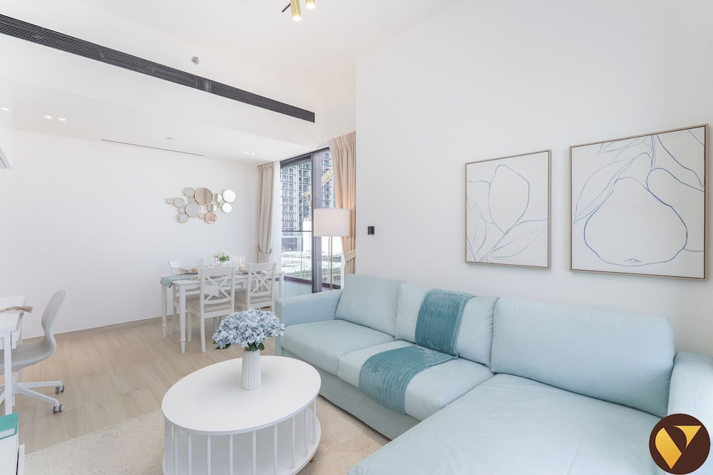 Luxury Apartment photo 3