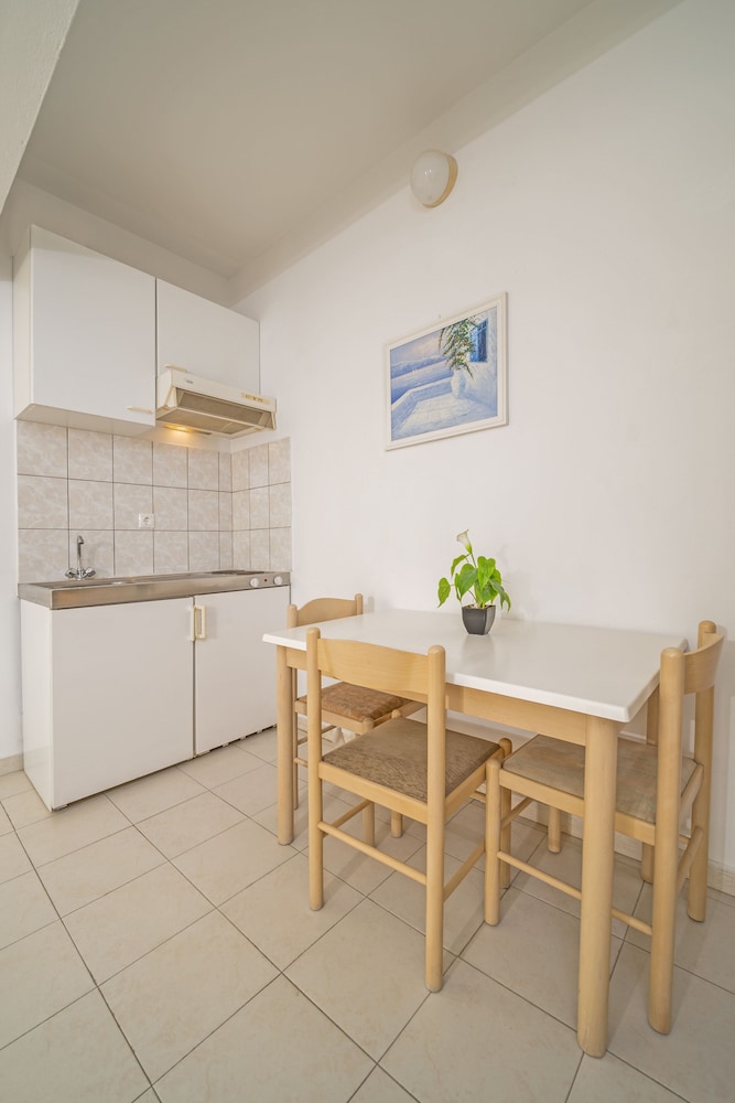 Comfort Apartment photo 3