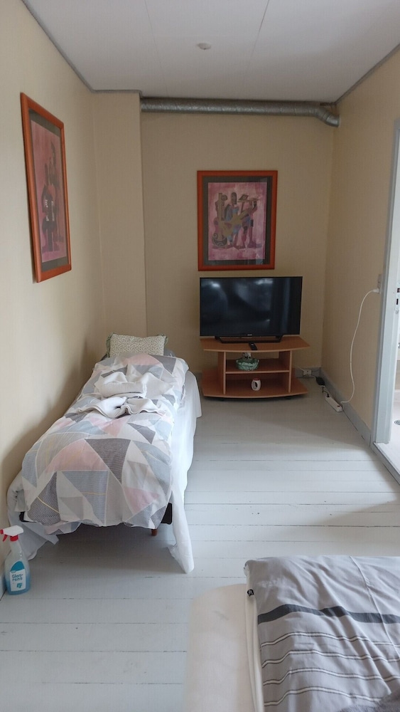 Family Quadruple Room photo 2
