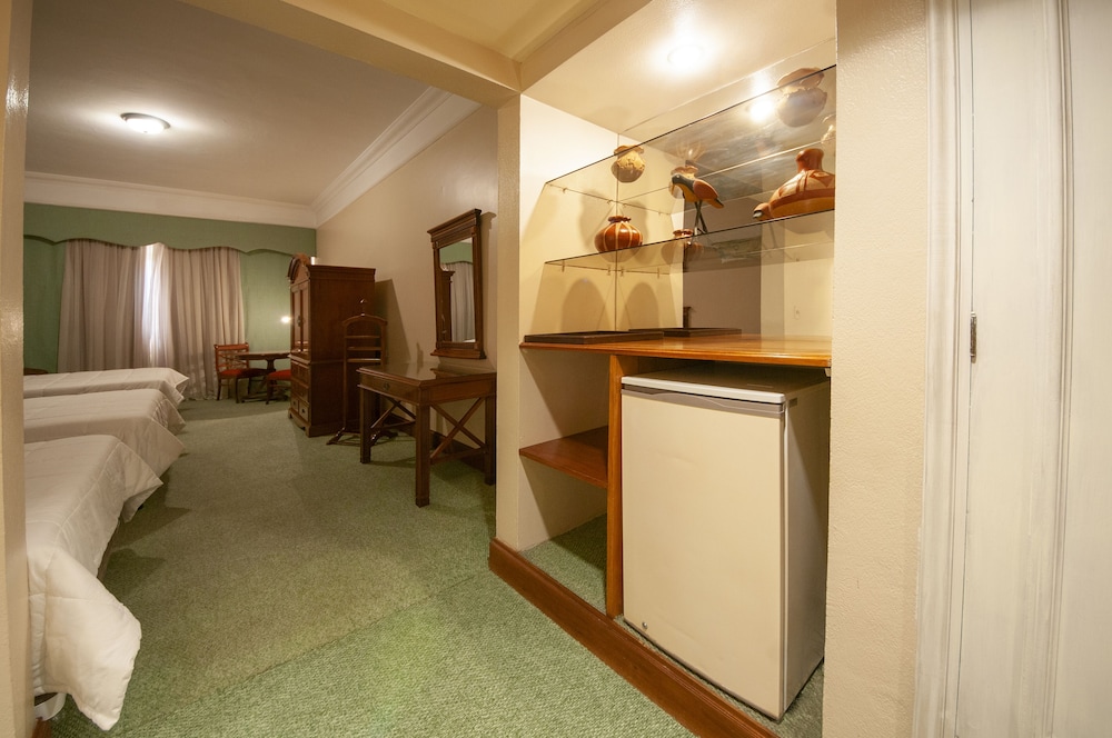 Junior Suite Queen - Photo 4