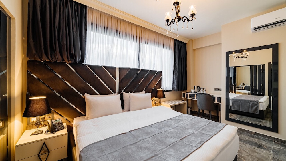 Standard Room photo 2