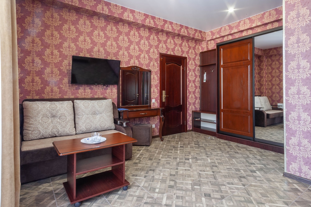 Suite, 1 Bedroom photo 3