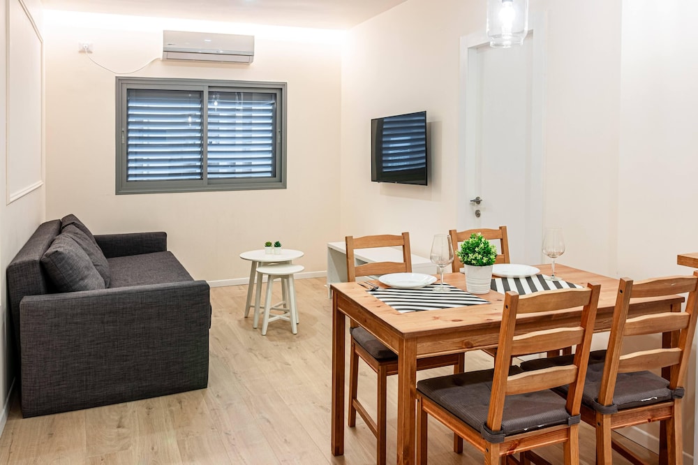 Family Apartment photo 1