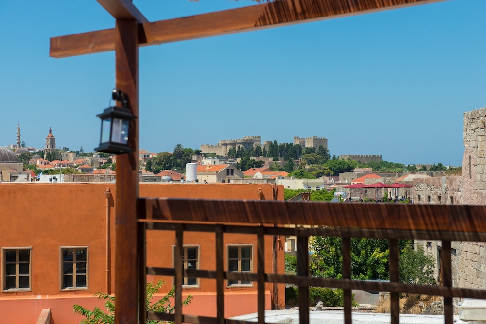 Double Room, 2 Bedrooms, Patio, City View